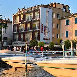 Ambra - The Only Lakeside In 3*, Iseo Italy